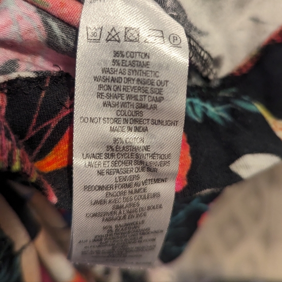 French Connection floral bodycon stretchy knit dress size 2 - Picture 6 of 6